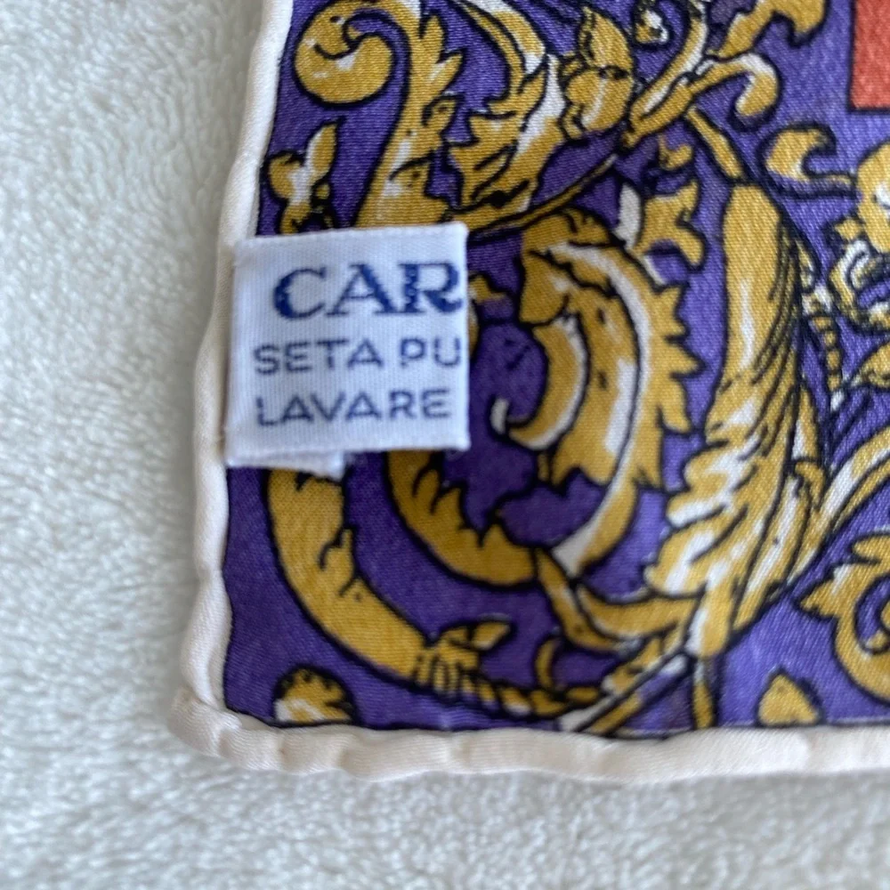 Vintage Caruso Printed Scarf 100% Seta Pura Purple Gold Graphic Print Old Money‎
